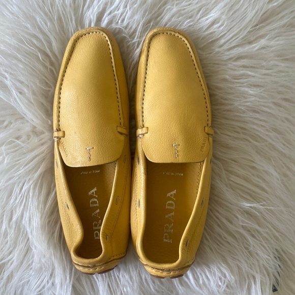 Shoes - PRADA MOCCASINS-